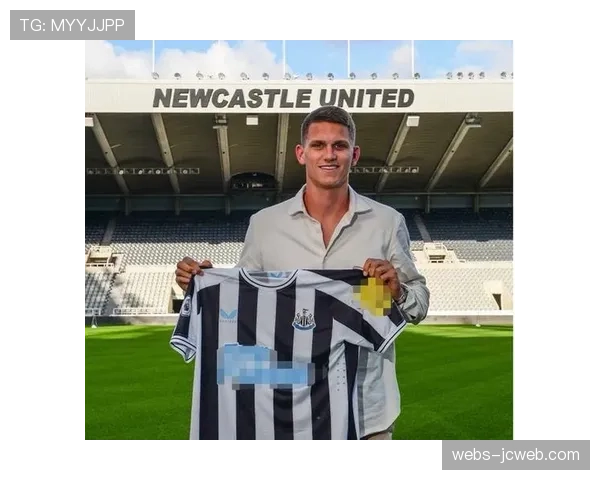 经纪人证实，米兰边锋楚克维泽收到沙特球队丰厚报价