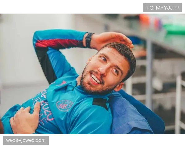 球员专访:曼城后卫鲁本·迪亚斯谈队长职责与如何在比赛中组织防线 球员专访:曼城后卫鲁本·迪亚斯谈队长职责与如何在比赛中组织防线